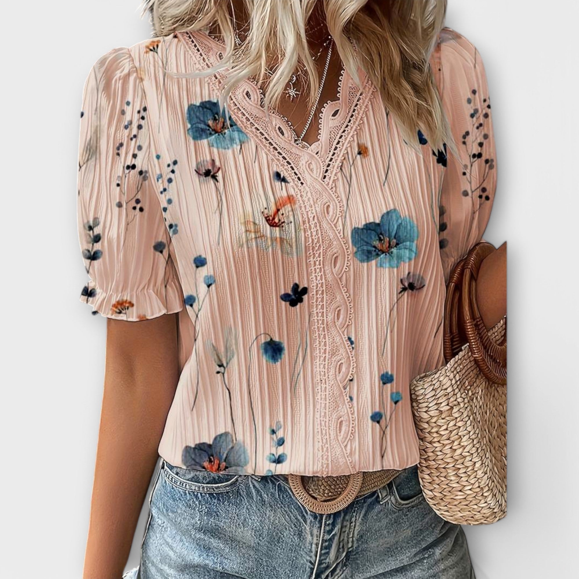Emily - Modieuze blouse met puntige halslijn