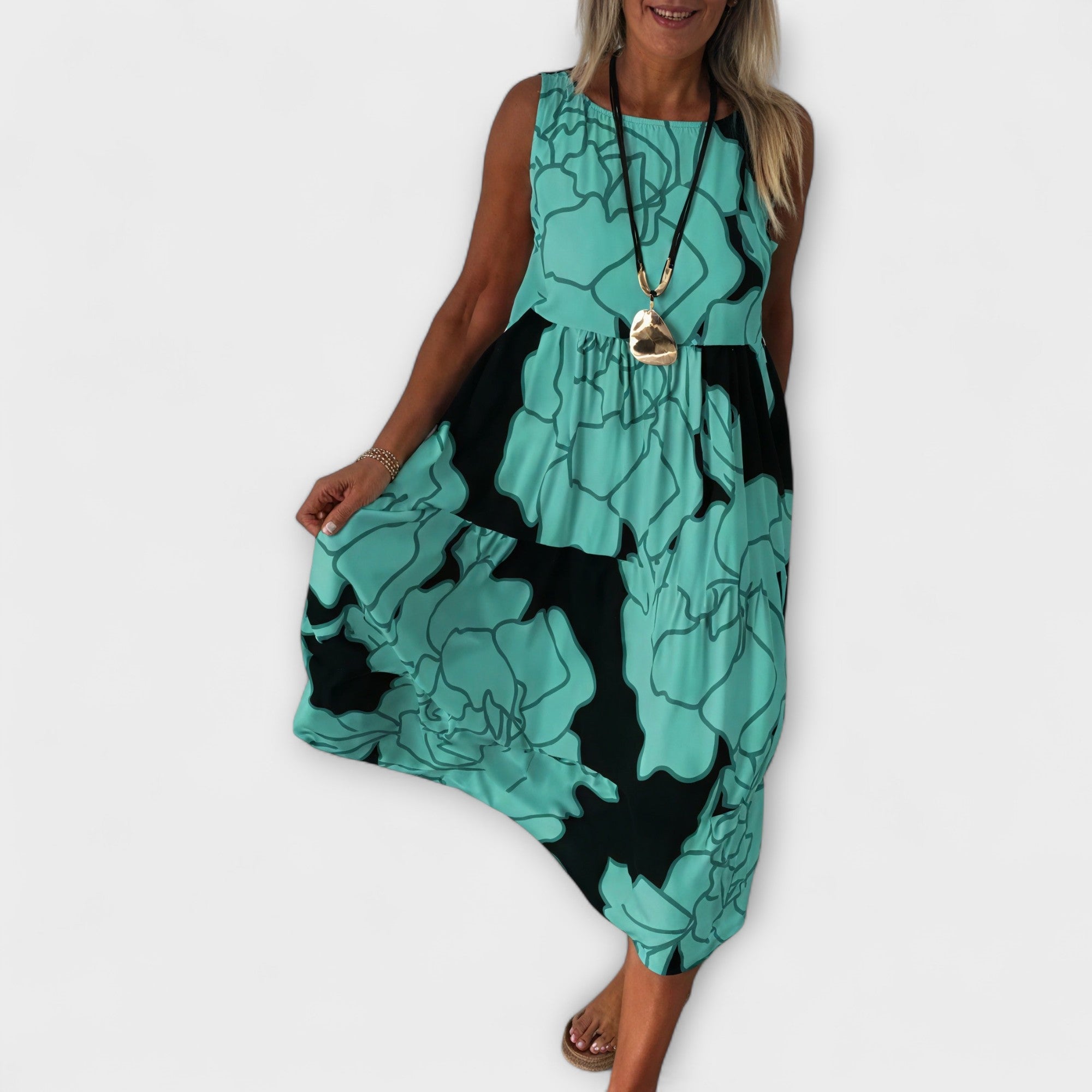Floral midi dress with tiered skirt
