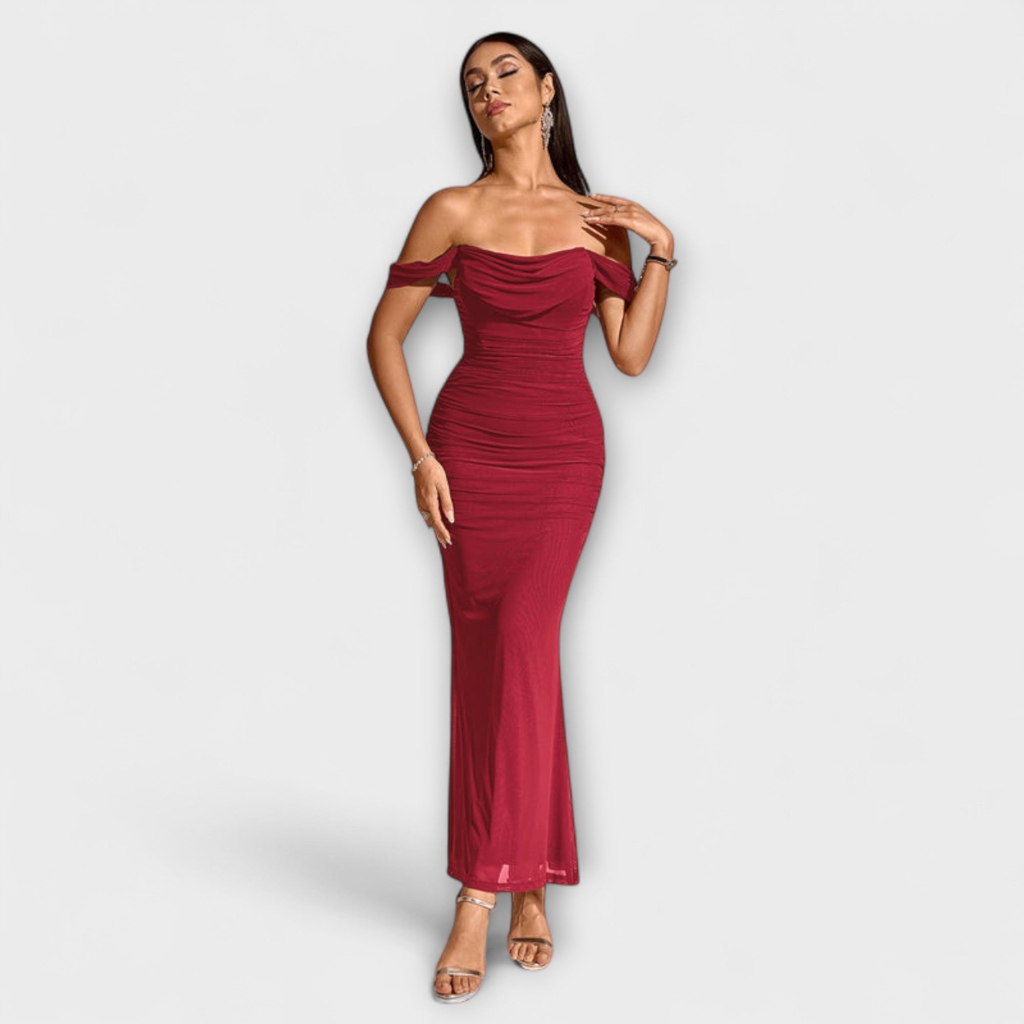 Ione - Off-Shoulder Ruches Bodycon Jurk