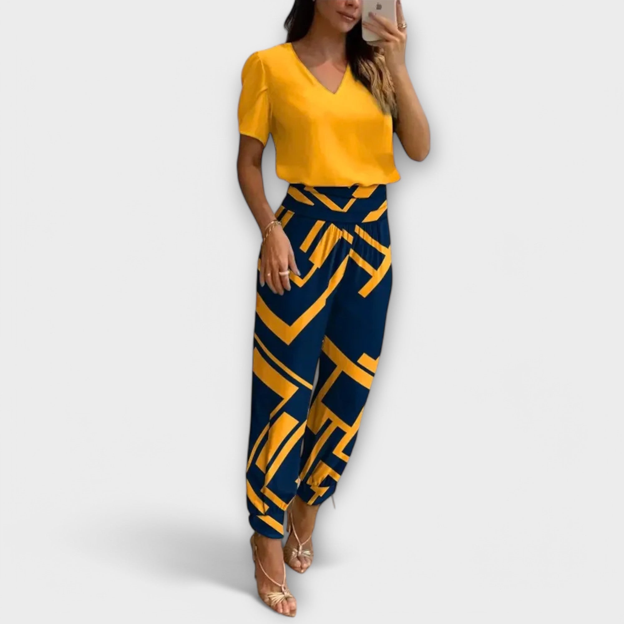 Irmelin – Elegante Top- En Broekset