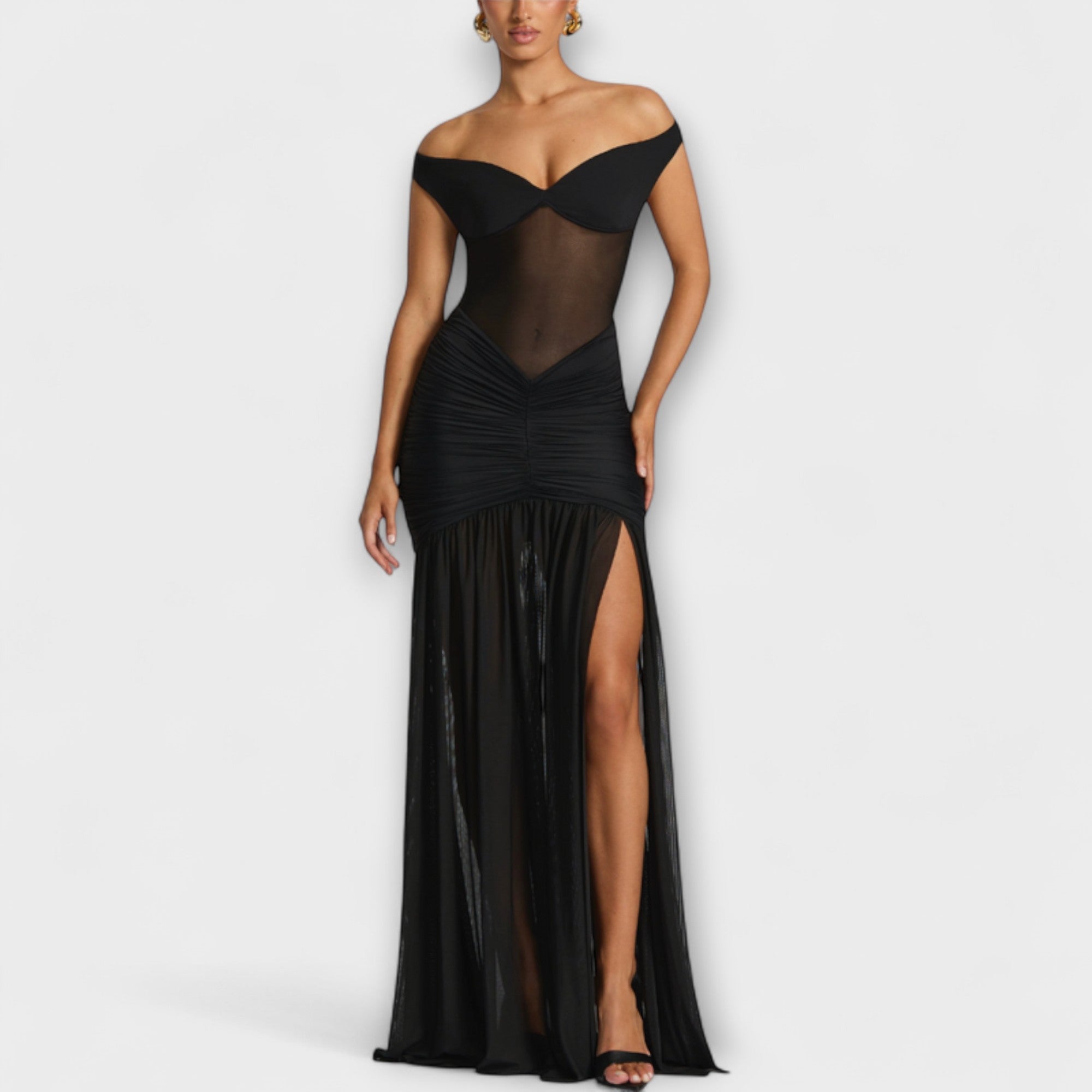 Therese – Schlitzkleid mit Wow-Faktor